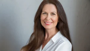 Femme de plus de 50 ans - Relooking coiffure